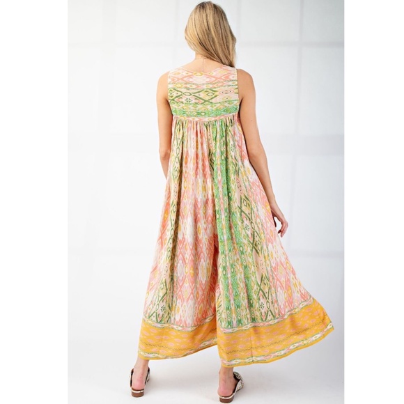 🌟 “The Simone" Border Print Wide Leg Jumpsuit with Pockets - Picture 2 of 3